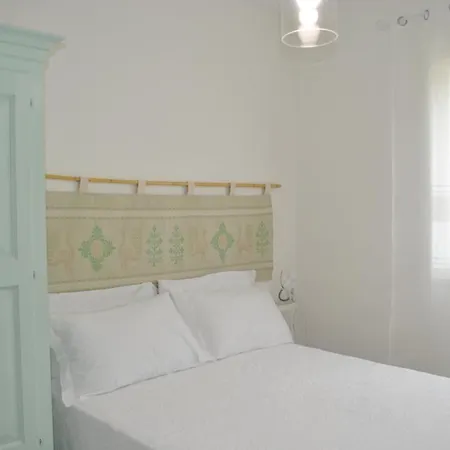 Casa Ono - Con 2 E 2 Bagni In Centro Abitato Orosei